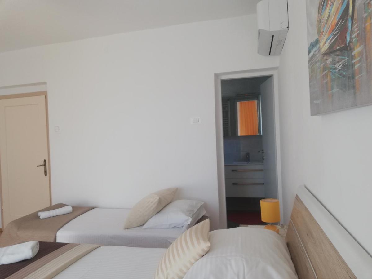 Apartman Bokula Novi Vinodolski Esterno foto